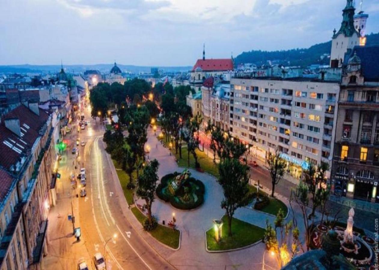 Apartments On Valova 16, On Market Square Lviv Ngoại thất bức ảnh